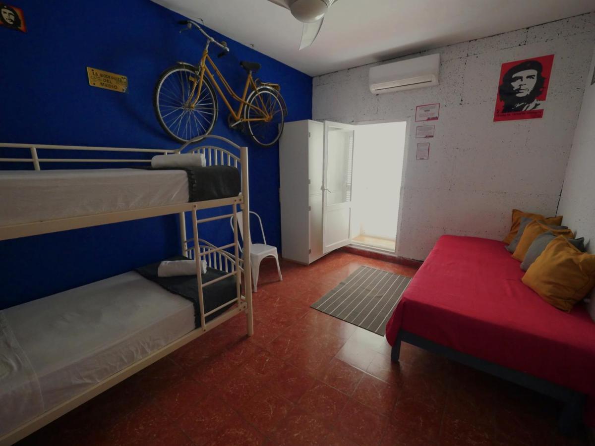 Hostal Giramundo Ibiza stad Exteriör bild