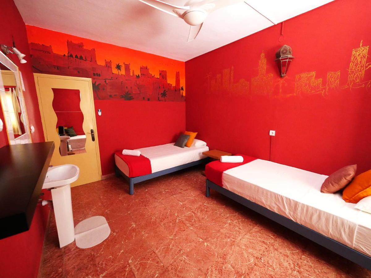 Hostal Giramundo Ibiza stad Exteriör bild